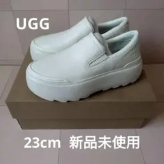 新品未使用　UGG 23cm　W MARIN MEGA SLIP ON