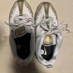 NIKEスニーカー