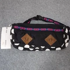 ✛ショルダーバッグ ブラック