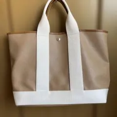 Item thumbnail for item 324c93c1-149e-4a87-acff-bd0632f62200