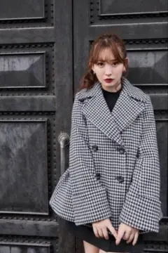 ☆完売☆herlipto Meline Short TrenchCoatMサイズ - メルカリ