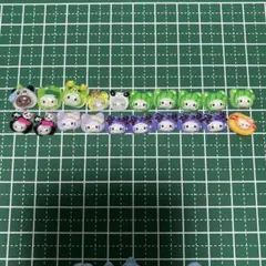 ネイルパーツ　被りキティーネイパ20個　ハローキティ　被り物