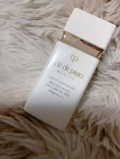 クレ・ド・ポーボーテ　ヴォワールルミヌ