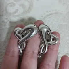 ☆ハート モチーフ イヤリング