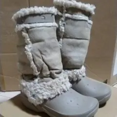 クロックス CROCS キッズ　ムートンブーツ サイズ 1 J 3