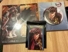 鬼滅の刃 無限城編 描き下ろしイラスト アクスタ、缶バッジ 、カード 冨岡義勇
