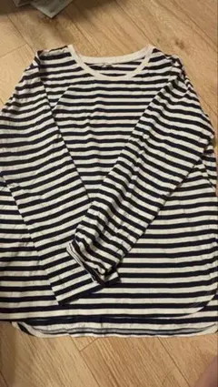UNIQLOボーダー長袖Tシャツ Lサイズ ネイビー/ホワイト
