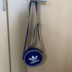 adidas アディダス ショルダーバッグ ネイビーのサムネイル