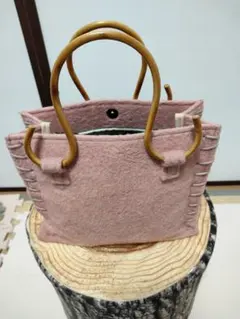 Item thumbnail for item 8ed9aa4f-81b9-45f2-9c51-173b934f820c