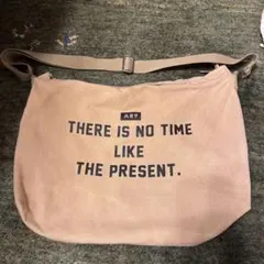 トートバッグ　ブラウン