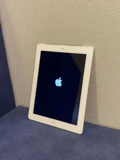 【第4世代】iPad MD525J/Aタブレット　アイパッド白　箱なし