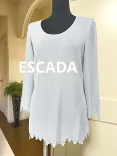 ESCADA ライトブルーニット