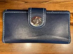 コーチ　長財布　ネイビー　中古