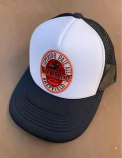 アメカジ好きに！ビンテージロゴ メッシュキャップ 帽子 ホワイト×ブラック