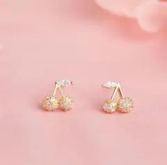ピアス さくらんぼ ゴールド金属アレルギー対応 シルバー925 SV925