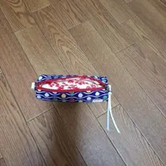 花柄デザインの筆箱