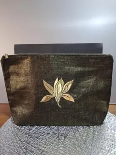 限定セール‼️CHANEL サブリマージュ　ノベルティポーチ　ブラック×ゴールド