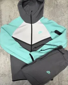 激レア　Nike テックフリース グレー/ミント　上下セット