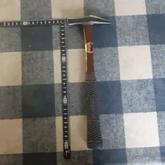 Item thumbnail for item f4ad459b-202c-425d-8021-acab19561bc6