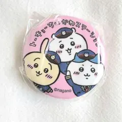 ちいかわ 東京ステーション 缶バッジ ハチワレ うさぎ ピンク ガチャのサムネイル
