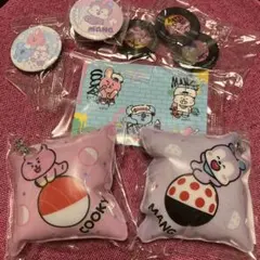 Cooky & Mang クッションとバッジ 8点セット