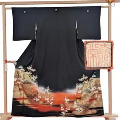 □E5749□美品□正絹□黒 吉祥文様 袷 大振袖□丈162.5 裄65 成人式 