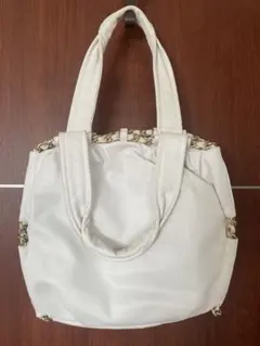 美品　FURLAトートバッグ　ホワイト
