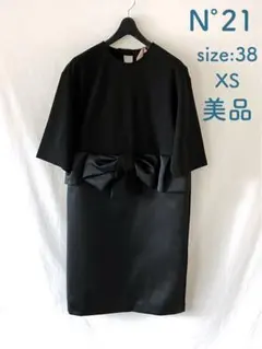 美品 N°21 ヌメロヴェントゥーノ ワンピース 38 XS 黒のサムネイル