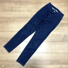 ユニクロ　ウルトラストレッチパンツ　ダークブルー スキニーデニム Sサイズ