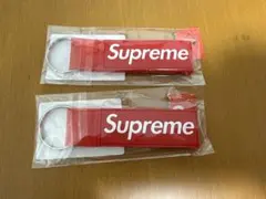 Supreme キーホルダー 3個セット - メルカリ