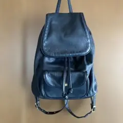 濃紺に近いレザーフラップバックパックヴィンテージ品1点もの