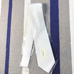 【新品未使用】FORMAL ホワイト　ストライプ