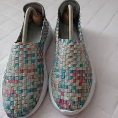 Item thumbnail for item 3af72376-8833-4073-b9d5-5017bf17ae6d