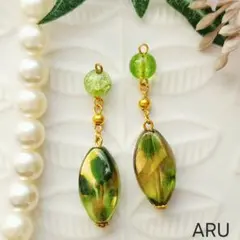 No.388★レオパ☆グリーン☆緑☆ゆらゆら☆クラック☆ピアス☆イヤリング