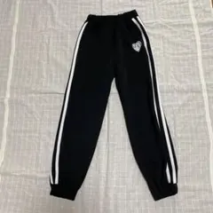 黒いサイドストライプジョガーパンツ