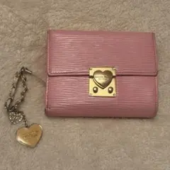 美品 Samantha Thavasa エナメル 三つ折りハート 財布 ピンク
