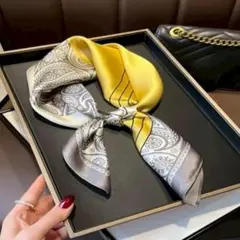 スカーフ　シルク調　バッグスカーフ　ヘアアクセ　ワンポイント　ストール　通勤