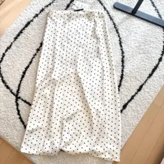 ZARA ドット柄 サテンスカートのサムネイル