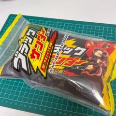 【新品未開封】ブラックサンダー ハードケース＆ポーチセット　宝島社