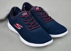 Skechers ネイビー スニーカー