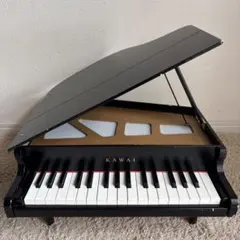 KAWAI ミニピアノ グランドピアノ 32鍵 ナチュラル 木目 箱付き - メルカリ