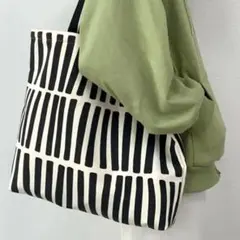 【A4収納OK】キャンバス トートバッグ 大容量 エコバッグ サブバッグ 北欧風のサムネイル