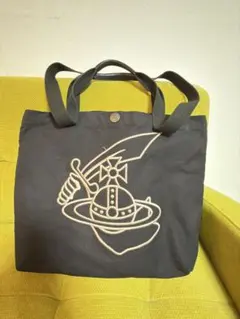 Vivienne Westwood ANGLOMANIA