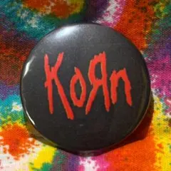 A19★KORN 캔 배지★콘 90s 밴드 레치리 USA 잡화 헌 옷