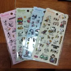 スヌーピー　PEANUTS 立体シール　ぷくぷくシール　4枚組