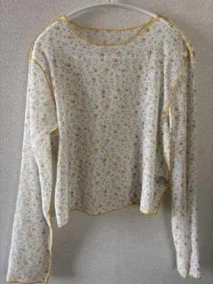 長袖トップス　花柄　XS