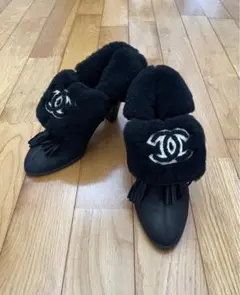 最終お値下げ！　CHANEL 　ラムファー　ムートンブーツ　ココマーク付き 2025年最新】シャネル ムートンブーツの人気アイテム - メルカリ
