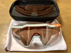 Item thumbnail for item 53683016-3d00-497d-8b34-29fe2ee4bc3d