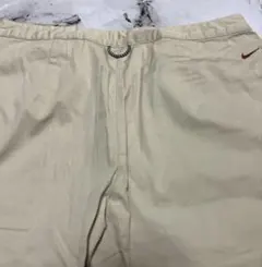 NIKEレディースカジュアルパンツのサムネイル