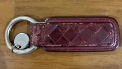 BOTTEGA VENETA イントレチャート キーリング ボルドー